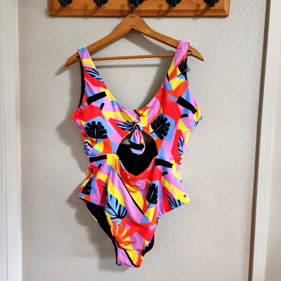Roxy Other - Roxy Colorful Tropical Cutout Swimsuit Size XL